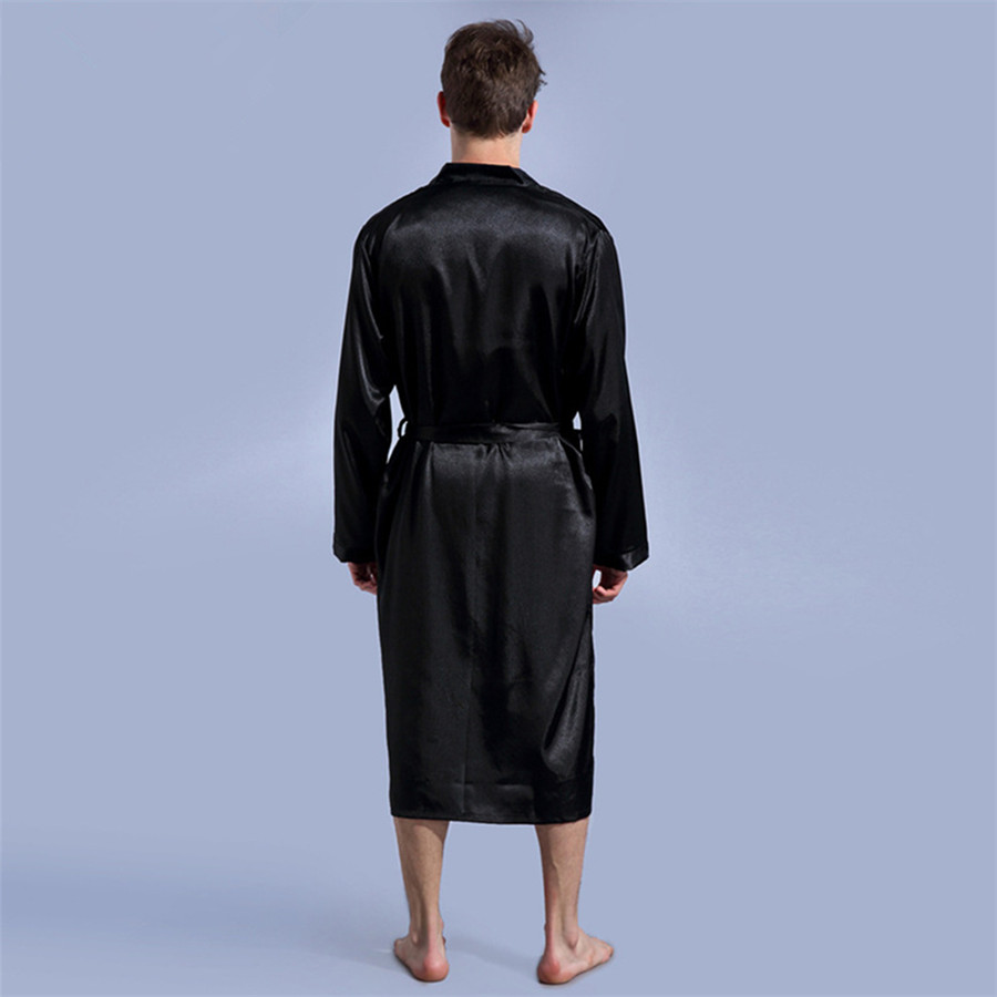 Groom Robe Emulation Silk Soft - đánh giá và giá Men Grooming Home